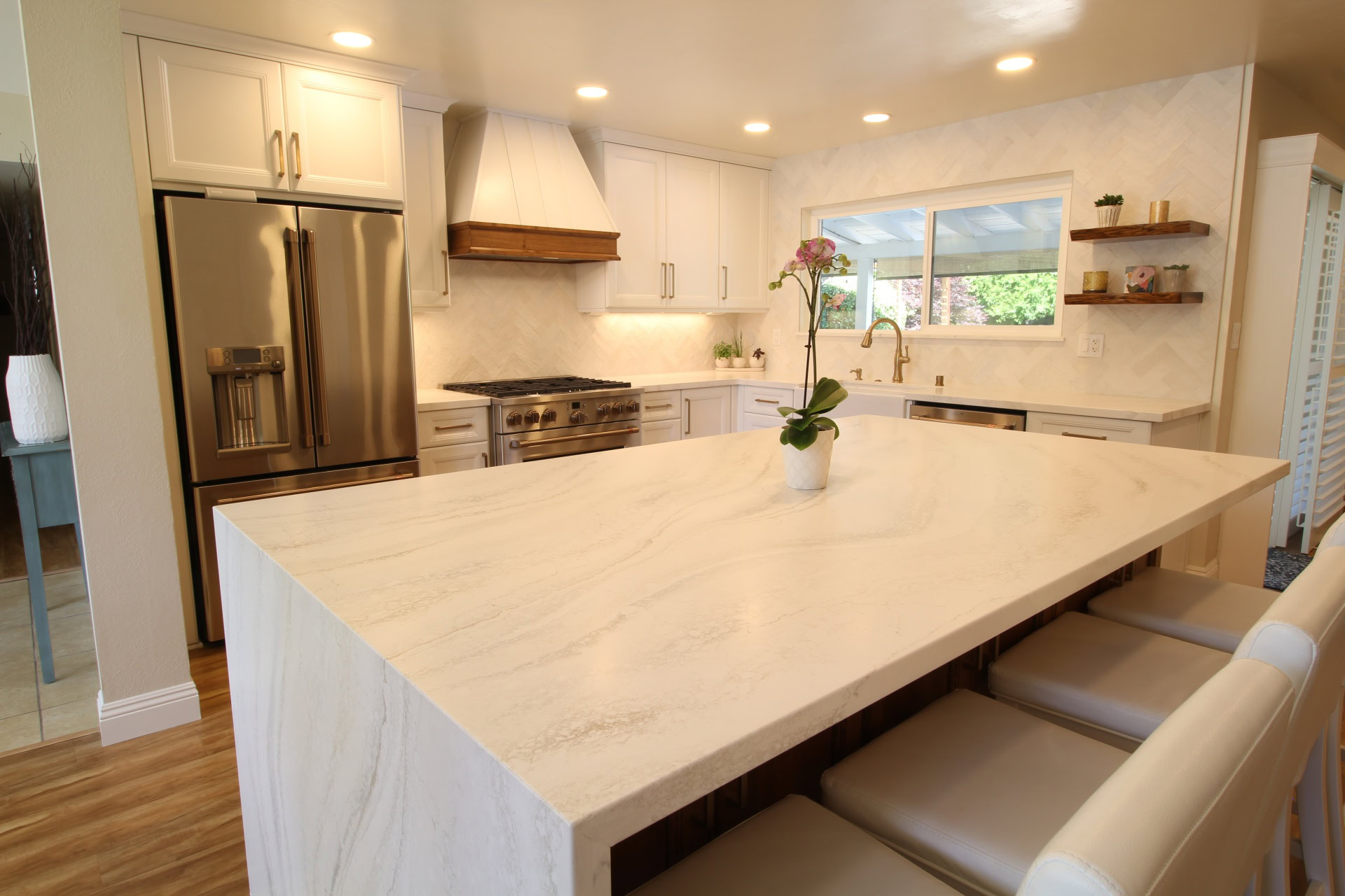 Timeless kitchen transformation with white cabinets